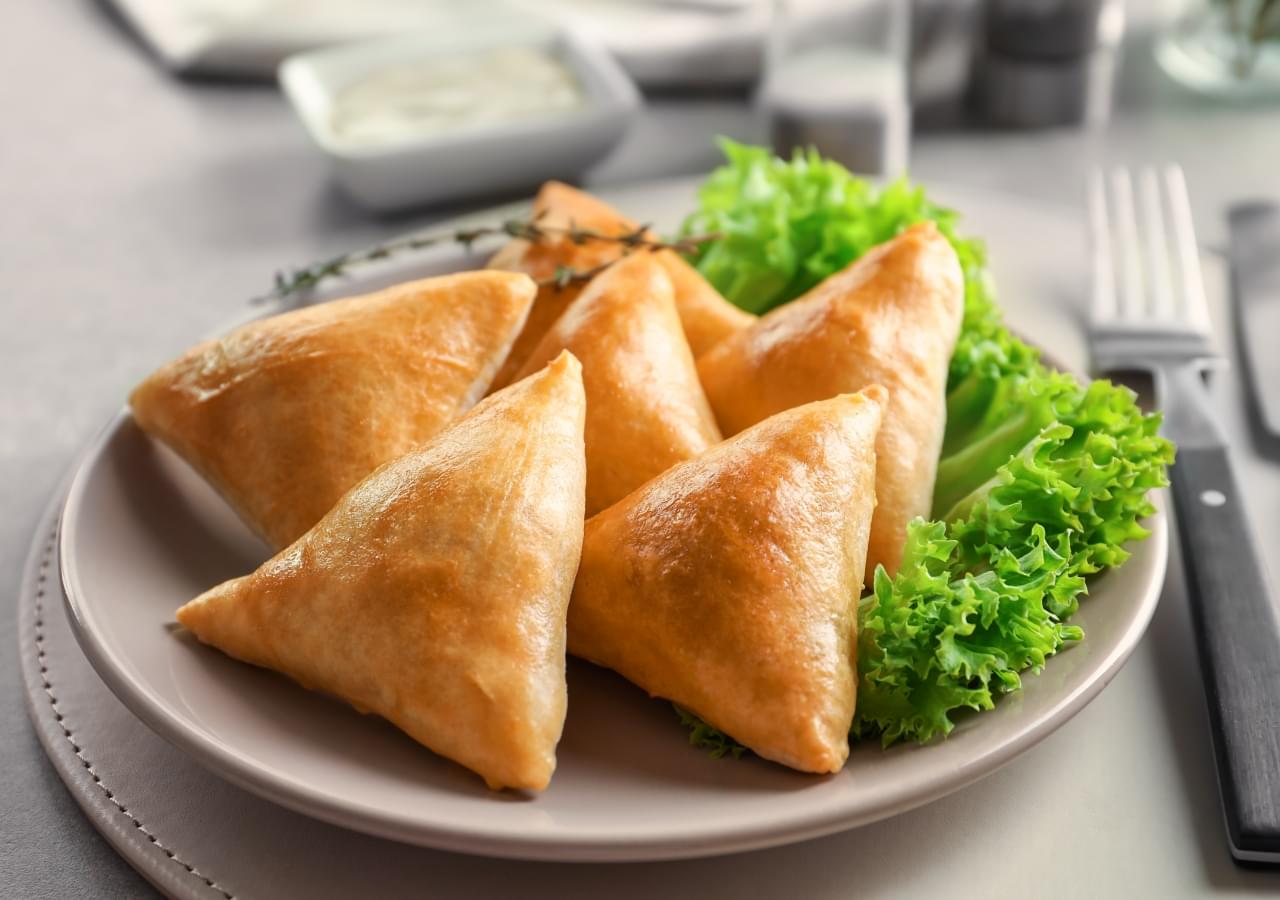 GRUUBB Chicken Samosas