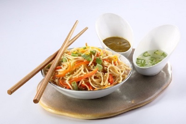 Vegetable Hakka Noodle