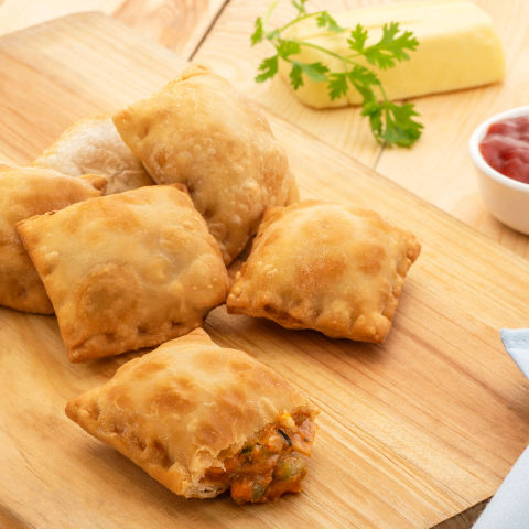 Veg Pizza Pockets (6 Pcs)