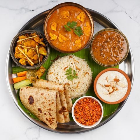 Butter Chicken Deluxe Thali