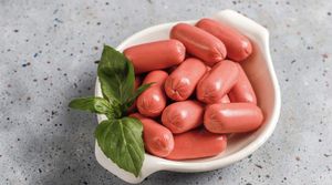 ARTISAN MEATS PORK SPICY ITALIAN SAUSAGES