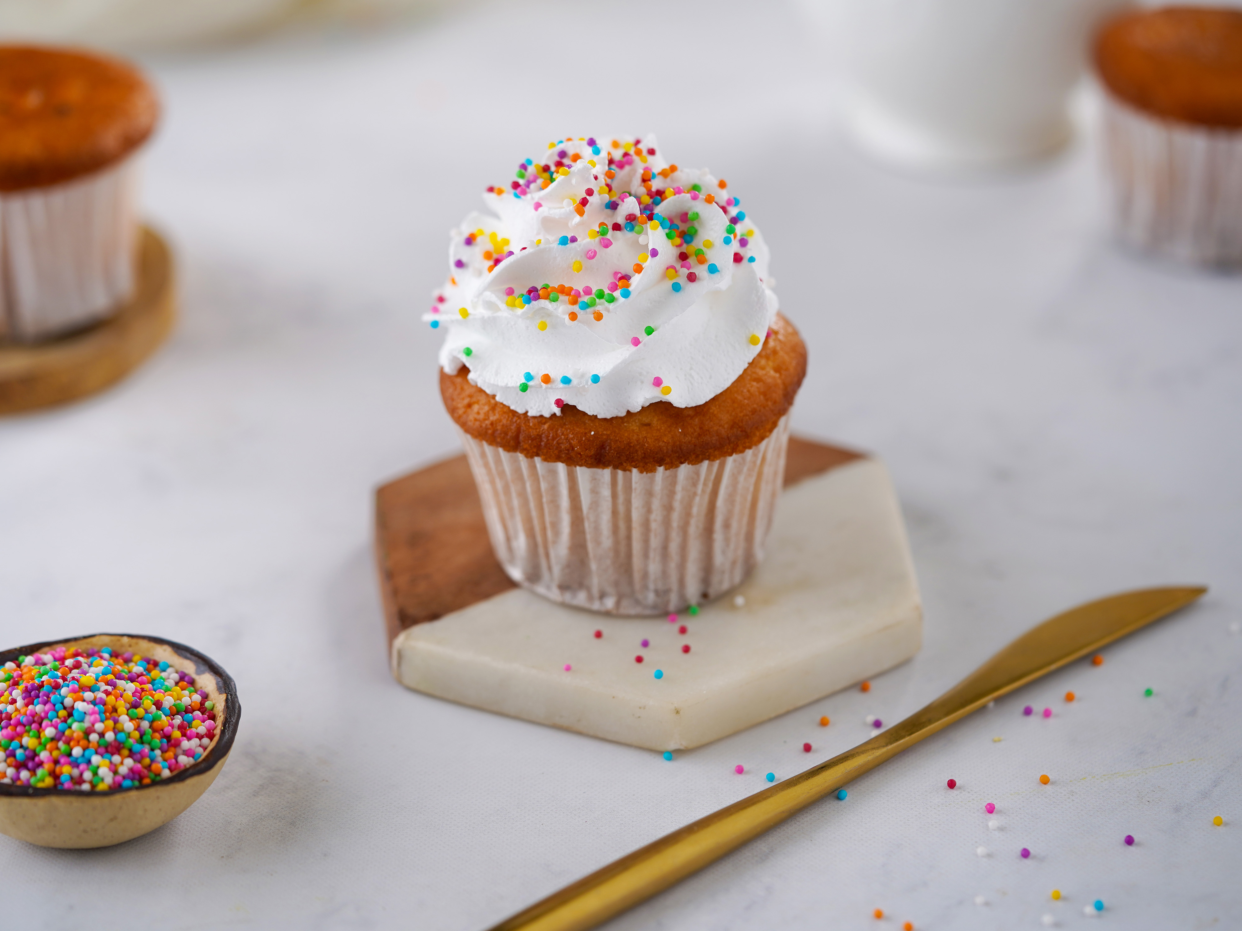 Vanilla cupcake
