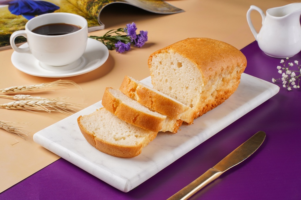 Vanilla tea cake