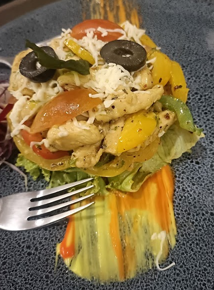 Le Celeb Ultimate Chicken Salad