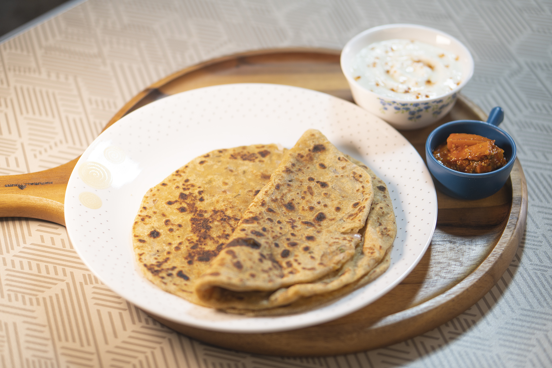 Paneer Payaz Paratha