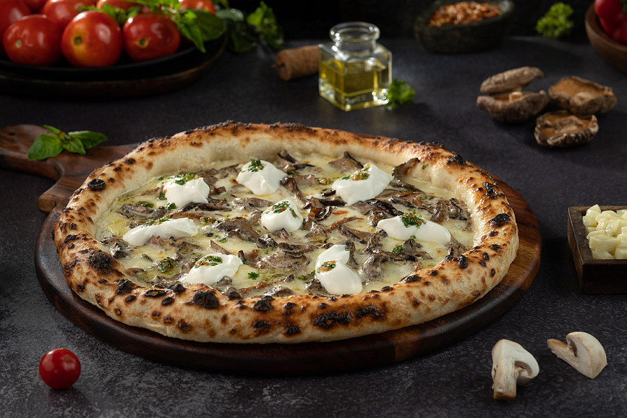 Naples - Truffle Mushroom Pizza
