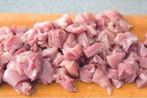 CHILLI CHICKEN (WITH BONE), ANTIBIOTIC RESIDUE FREE