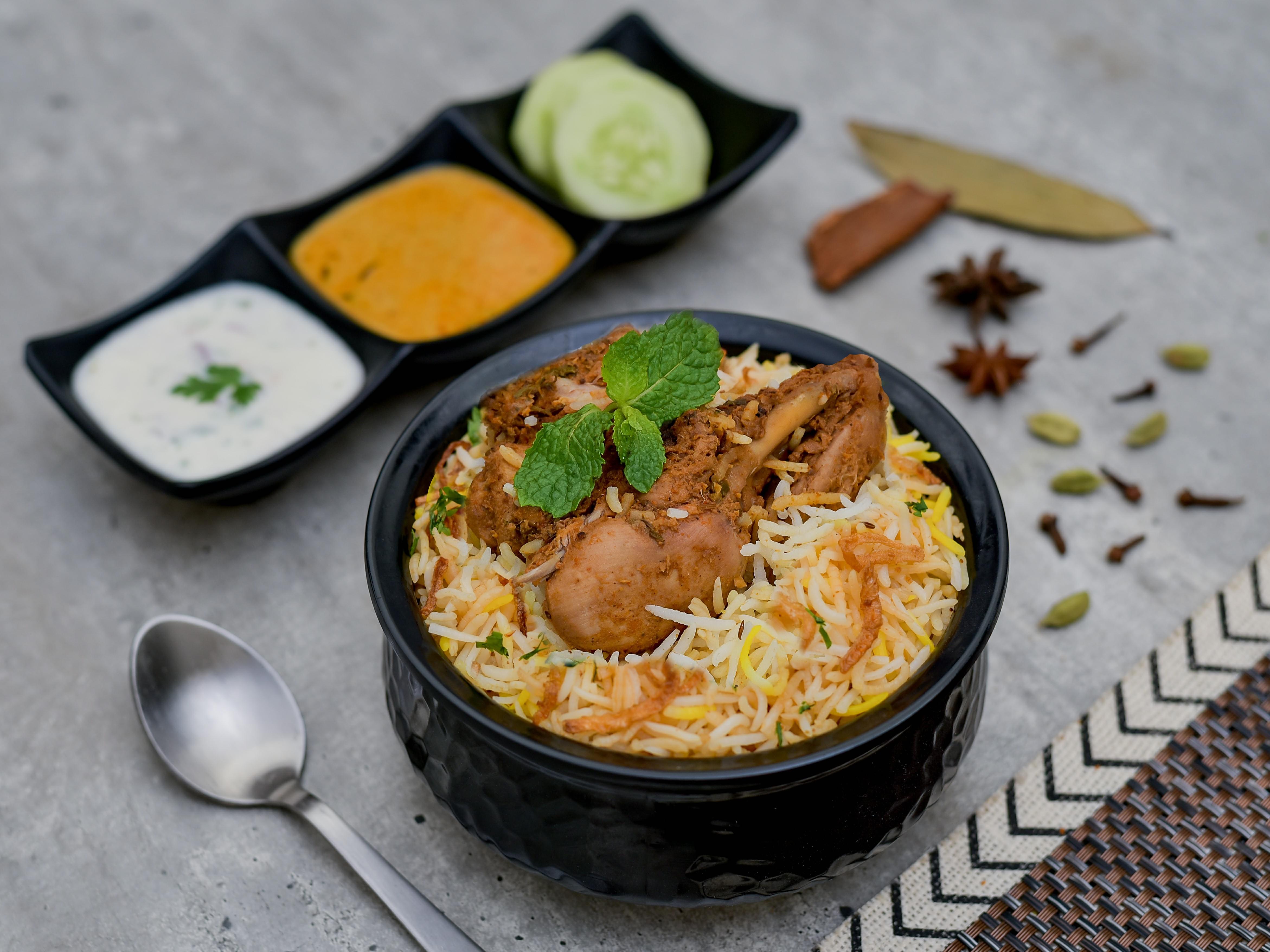 Hyderabadi chicken dum biryani