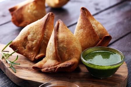 CHANNA DAL AND MINT SAMOSA