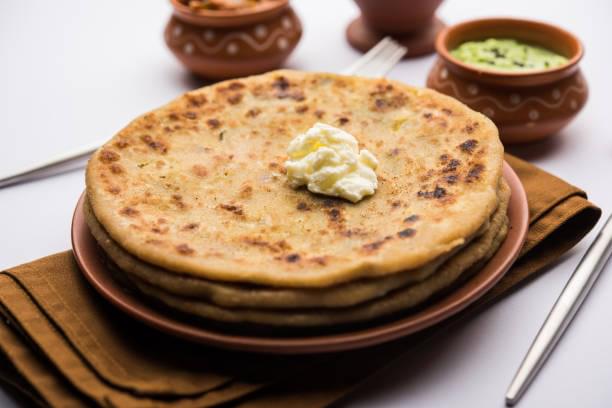 ALOO PARANTHA WHOLE WHEAT 2 PCS